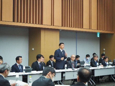 写真：第3回「新型インフルエンザ等対策推進会議」の様子1