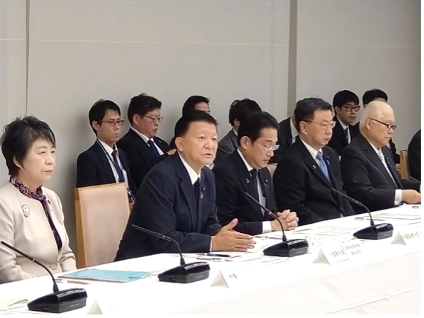 写真：政府対策本部会合訓練の様子1
