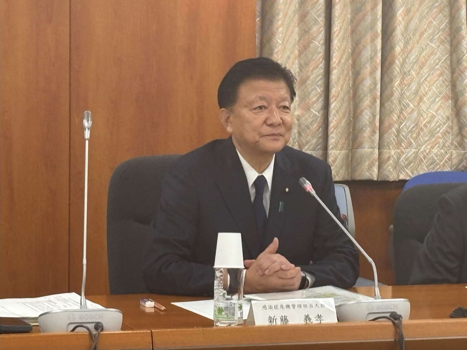 写真：第12回「新型インフルエンザ等対策推進会議」の様子1
