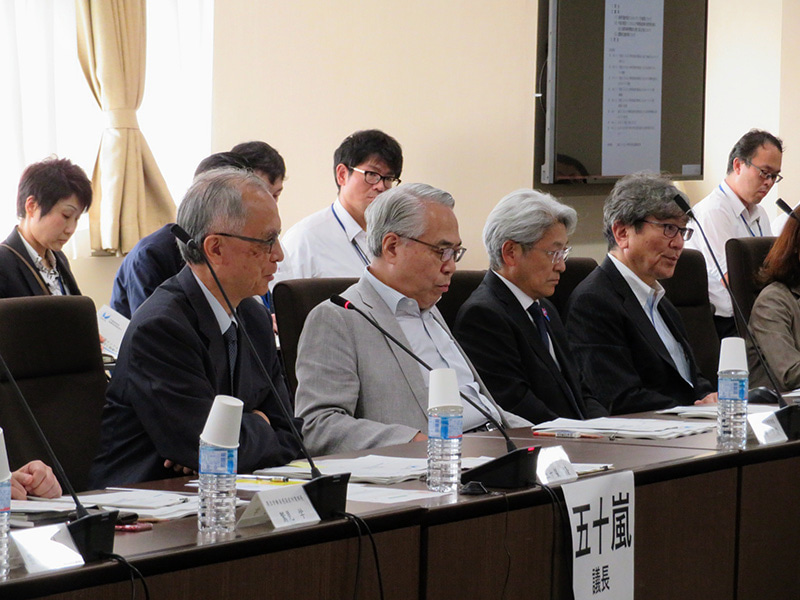 写真：第18回「新型インフルエンザ等対策推進会議」の様子1